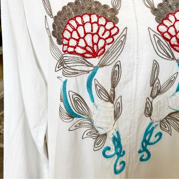 A&A Women’s Size XL White Tunic Embroidered Shells Boho Beachy Summer Casual - Picture 5 of 9
